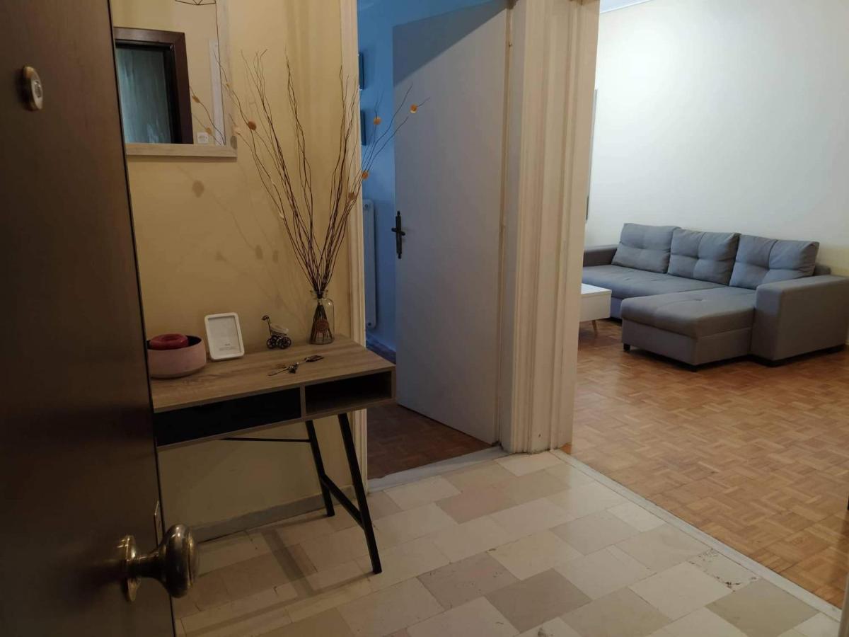 Central Apartment Каламата Экстерьер фото
