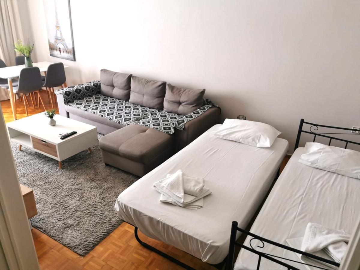 Central Apartment Каламата Экстерьер фото